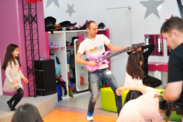 KIDDO DISTRACTIE